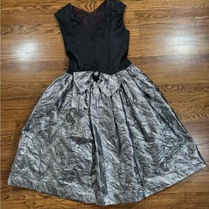 Jan Vanvelden London Full Length Dress Black Silver Women’s Size M